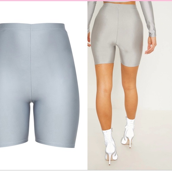 PrettyLittle Thing - Disco Zip Front High Neck Long Sleeve Crop Top/Cycle Short - Picture 2 of 3